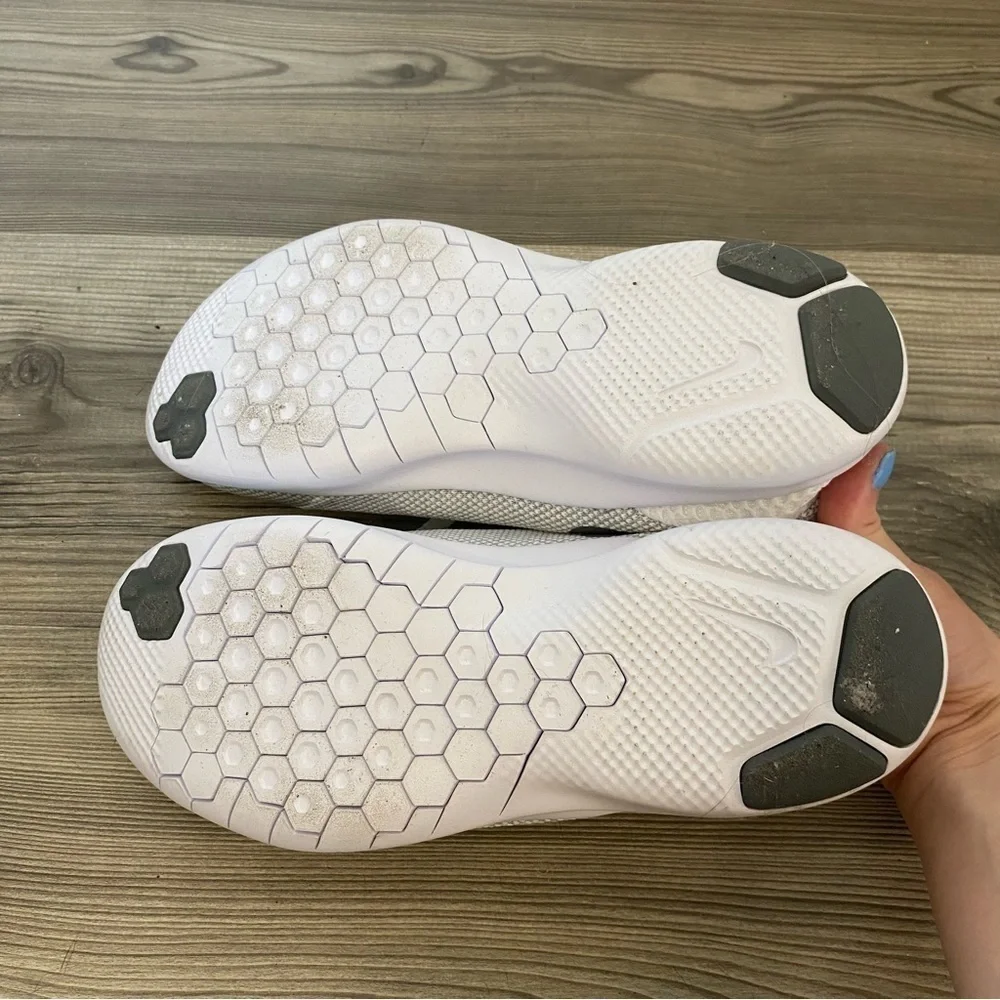 Nike Flex Gray‎ White Sneakers 7